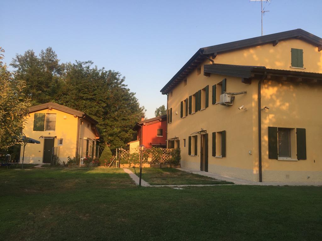 B&B Nido Sui Laghi San Donnino della Nizzola Exterior foto