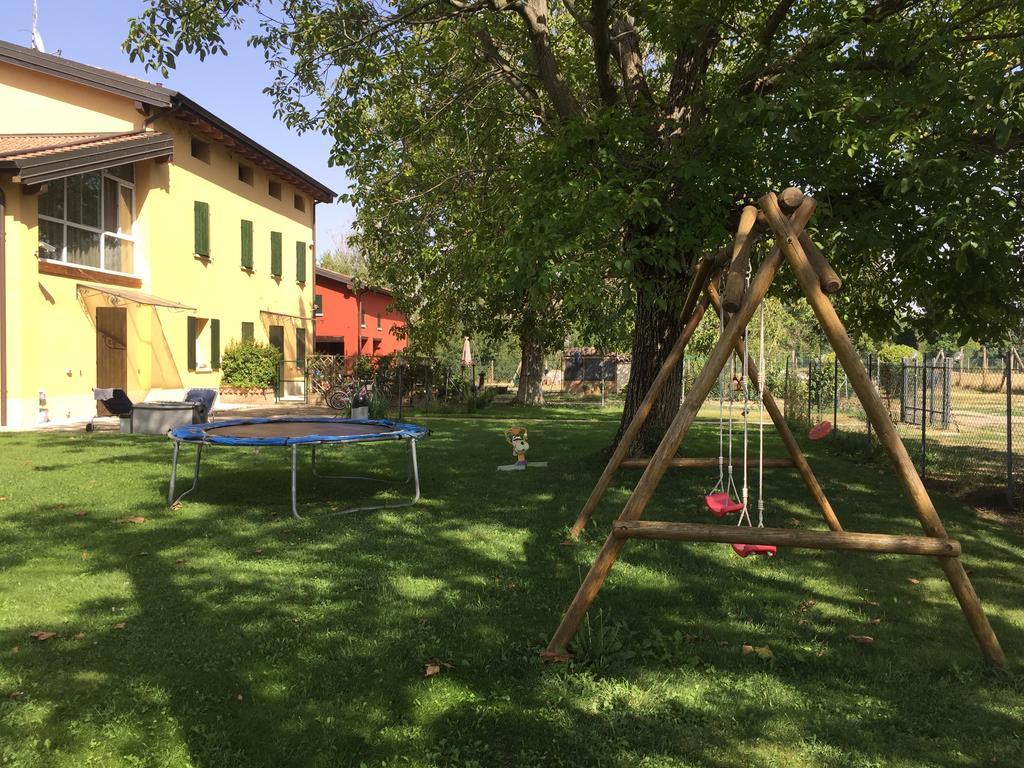 B&B Nido Sui Laghi San Donnino della Nizzola Exterior foto